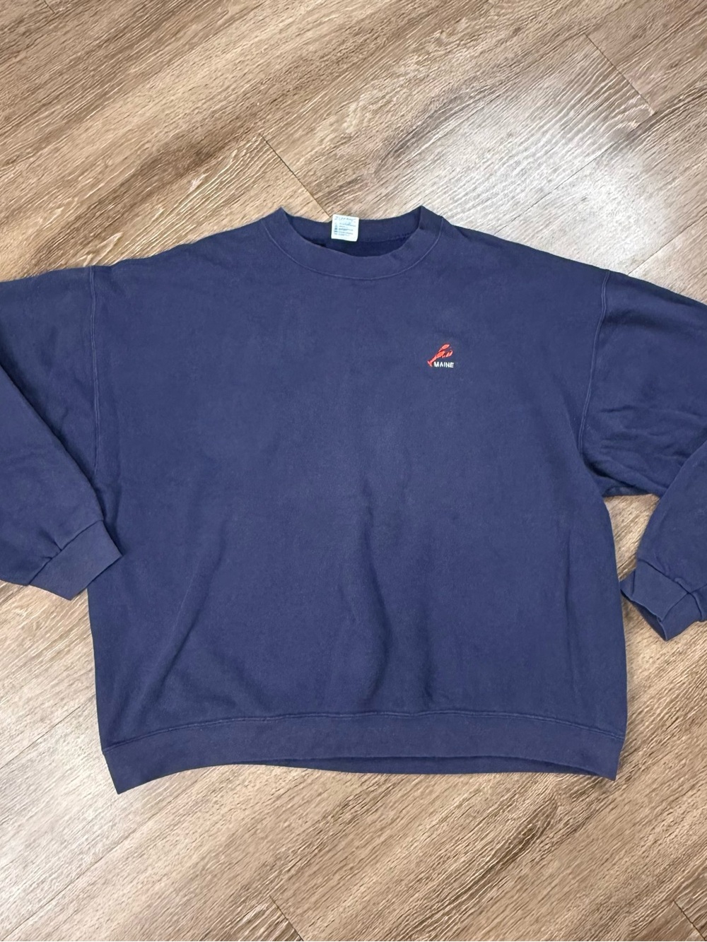 Classic Vintage Maine Lobster Navy Crewneck Sweatshirt - Men's